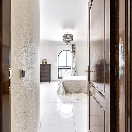 Apartment Ocean View San Eugenio *