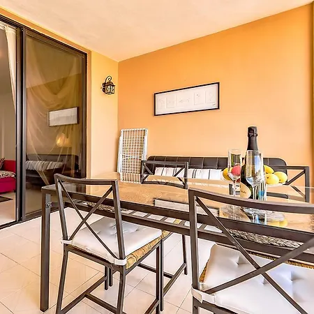 Ocean View San Eugenio Apartment